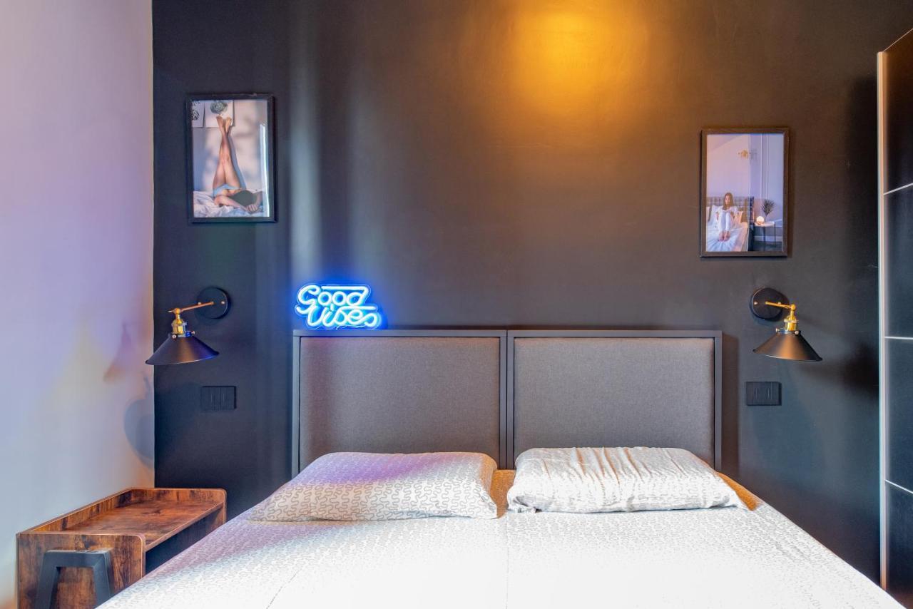 Oggi Ti Porto A Torino By Happyhostorino Apartamento Exterior foto